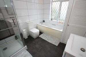 Picture #9 of Property #1005167541 in Chigwell Road, Bournemouth BH8 9HW
