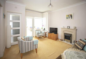 Picture #3 of Property #1019546331 in 3 Bed Bungalow on Brierley Road, Northbourne BH10 6EB