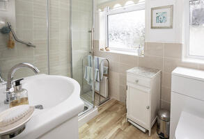 Picture #8 of Property #1019546331 in 3 Bed Bungalow on Brierley Road, Northbourne BH10 6EB