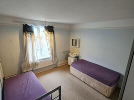 Picture #23 of Property #1040474541 in Kings Park Road, Kings Park, Bournemouth BH7 7AE