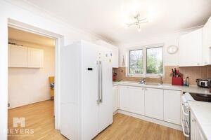 Picture #6 of Property #1040895441 in Beauchamps Gardens, Bournemouth BH7 7JE
