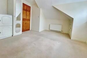 Picture #7 of Property #1045002441 in Wallisdown BH10 4DW