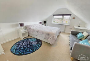 Picture #14 of Property #1055387541 in Marchwood Road, Bournemouth BH10 5LA