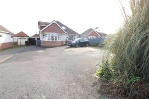 Picture #21 of Property #1069700541 in Craigmoor Close, Bournemouth BH8 9LU