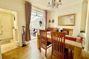 Picture #7 of Property #1074404541 in Parham Road, Bournemouth BH10 4BB