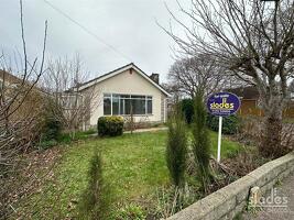 Picture #0 of Property #1086457341 in Mill Road South, Bournemouth BH8 0DR