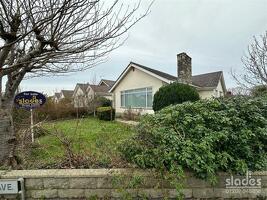 Picture #13 of Property #1086457341 in Mill Road South, Bournemouth BH8 0DR