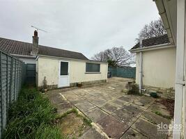 Picture #17 of Property #1086457341 in Mill Road South, Bournemouth BH8 0DR