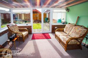 Picture #9 of Property #1154461641 in Castle Lane West, Bournemouth BH8 9UG