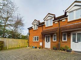 Picture #0 of Property #1205912541 in Rear Of 104 Richmond Park Road, Bournemouth BH8 8QR
