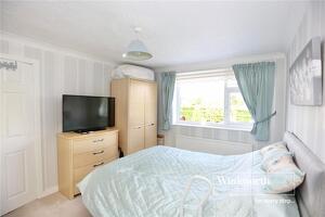 Picture #7 of Property #1228319541 in Petersfield Road, Bournemouth BH7 6QJ