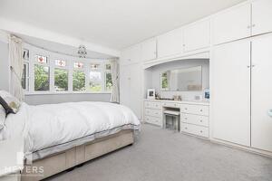 Picture #14 of Property #1242102831 in Leeson Road, Bournemouth BH7 7AY