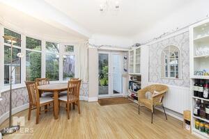Picture #8 of Property #1242102831 in Leeson Road, Bournemouth BH7 7AY