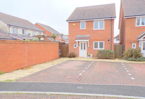 Picture #0 of Property #1246794441 in Diamond Place, Bournemouth BH8 0FA