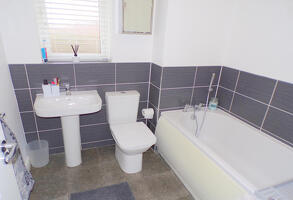 Picture #17 of Property #1246794441 in Diamond Place, Bournemouth BH8 0FA