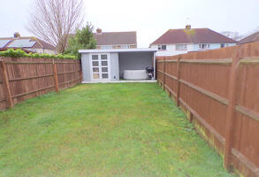 Picture #18 of Property #1246794441 in Diamond Place, Bournemouth BH8 0FA