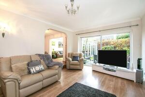 Picture #5 of Property #1302413541 in Parkway Drive, QUEENS PARK, Bournemouth BH8 9JR