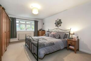 Picture #9 of Property #1302413541 in Parkway Drive, QUEENS PARK, Bournemouth BH8 9JR