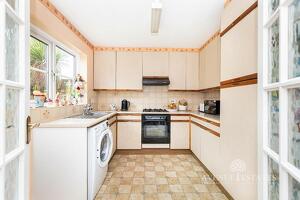 Picture #5 of Property #1373642541 in Springbank Road, Bournemouth BH7 7EN
