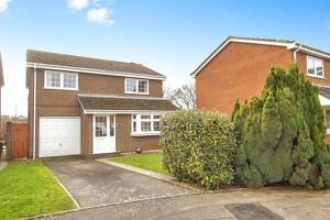 Picture #0 of Property #1382504541 in Sherfield Close, THROOP, Bournemouth BH8 0NT