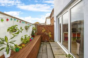 Picture #14 of Property #1420186341 in Scotter Road, Bournemouth BH7 6LY
