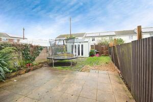 Picture #9 of Property #1485407541 in Throop Road, BOURNEMOUTH BH8 0BY