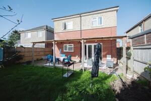 Picture #14 of Property #1488435141 in Kinson Road, Bournemouth BH10 4AL