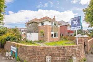 Picture #18 of Property #1501751931 in Holdenhurst Avenue, Boscombe East BH7 6RA