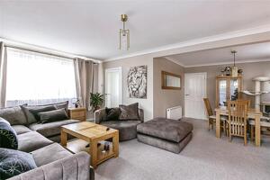 Picture #5 of Property #1517114541 in Millhams Road, Bournemouth BH10 7LN