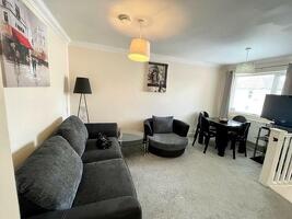 Picture #1 of Property #1541577531 in Gladstone Road East, Bournemouth BH7 6HQ