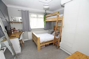 Picture #8 of Property #1562812641 in Calmore Close, Bournemouth BH8 0NN