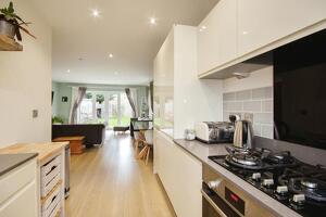 Picture #5 of Property #1566782541 in Chapel Gardens, Bournemouth BH8 9BS