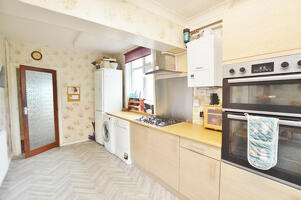 Picture #7 of Property #1576625931 in Charminster Road, Bournemouth BH8 9SJ