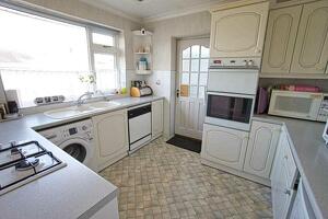 Picture #6 of Property #1598675541 in Brockley Road, Bournemouth BH10 6JN