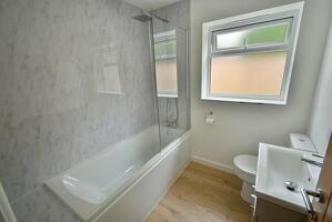 Picture #9 of Property #1598886441 in Cedar Avenue, Bournemouth BH10 7EF