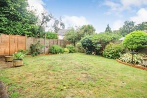 Picture #13 of Property #1616310441 in Hartsbourne Drive, LITTLEDOWN, Bournemouth BH7 7JB