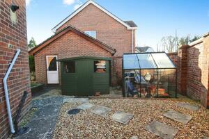 Picture #15 of Property #1616310441 in Hartsbourne Drive, LITTLEDOWN, Bournemouth BH7 7JB