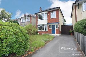 Picture #0 of Property #1616879931 in Ropley Road, Bournemouth BH7 6RU