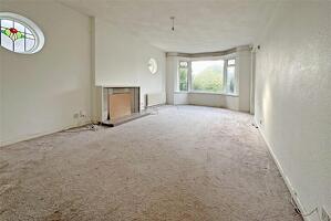 Picture #3 of Property #1628179341 in Castle Lane West, Bournemouth BH8 9TQ