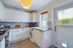 Picture #6 of Property #1640440641 in Tamworth Road, Bournemouth BH7 6JG
