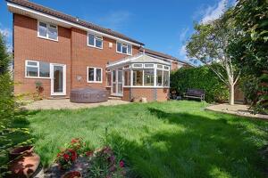 Picture #46 of Property #1642922931 in Springbank Road, Littledown, Bournemouth BH7 7EN