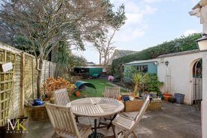 Picture #11 of Property #1647963441 in Charminster Road, Bournemouth BH8 9SJ