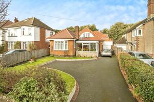 Picture #0 of Property #1662510441 in Strouden Avenue, Bournemouth BH8 9HX