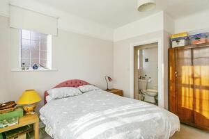 Picture #8 of Property #1662510441 in Strouden Avenue, Bournemouth BH8 9HX