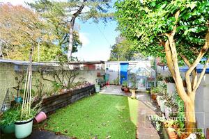 Picture #5 of Property #1673514141 in Leaphill Road, Bournemouth BH7 6LU