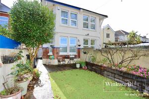Picture #6 of Property #1673514141 in Leaphill Road, Bournemouth BH7 6LU
