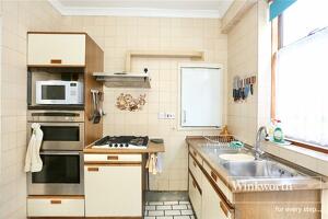 Picture #9 of Property #1673514141 in Leaphill Road, Bournemouth BH7 6LU