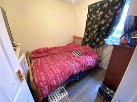 Picture #9 of Property #1676020641 in Kinson Road, Wallisdown, Bournemouth BH10 4DG