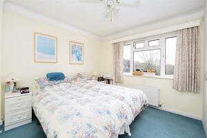 Picture #13 of Property #1691195541 in Holdenhurst Avenue, Bournemouth BH7 6RF