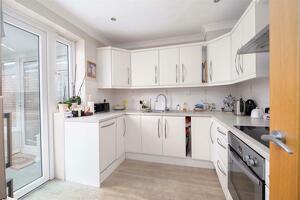 Picture #2 of Property #1691195541 in Holdenhurst Avenue, Bournemouth BH7 6RF